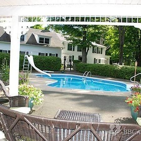 Bed and Breakfast Domaine Les Boises Lee Farm S.A Stanstead Екстер'єр фото