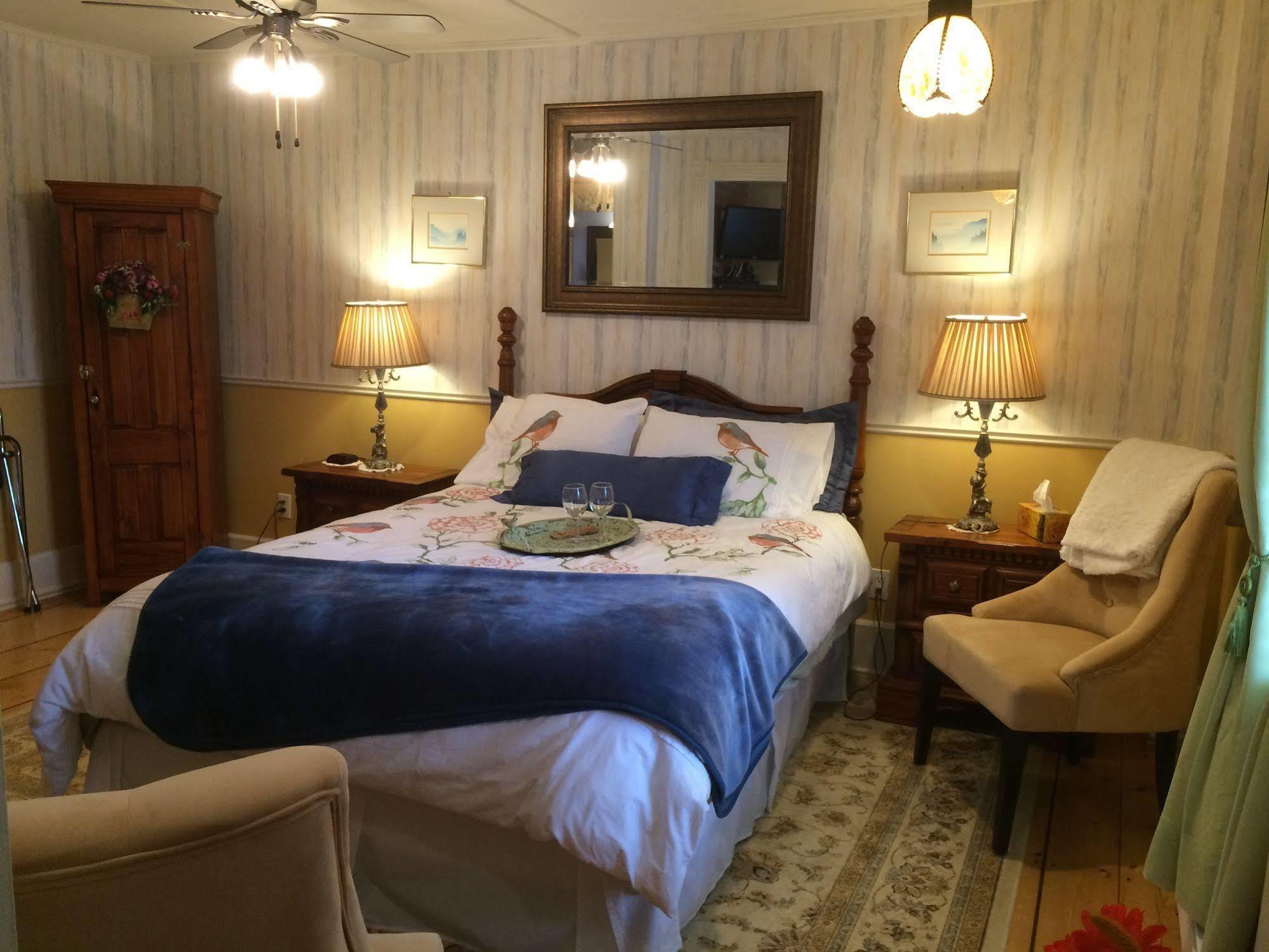 Bed and Breakfast Domaine Les Boises Lee Farm S.A Stanstead Екстер'єр фото