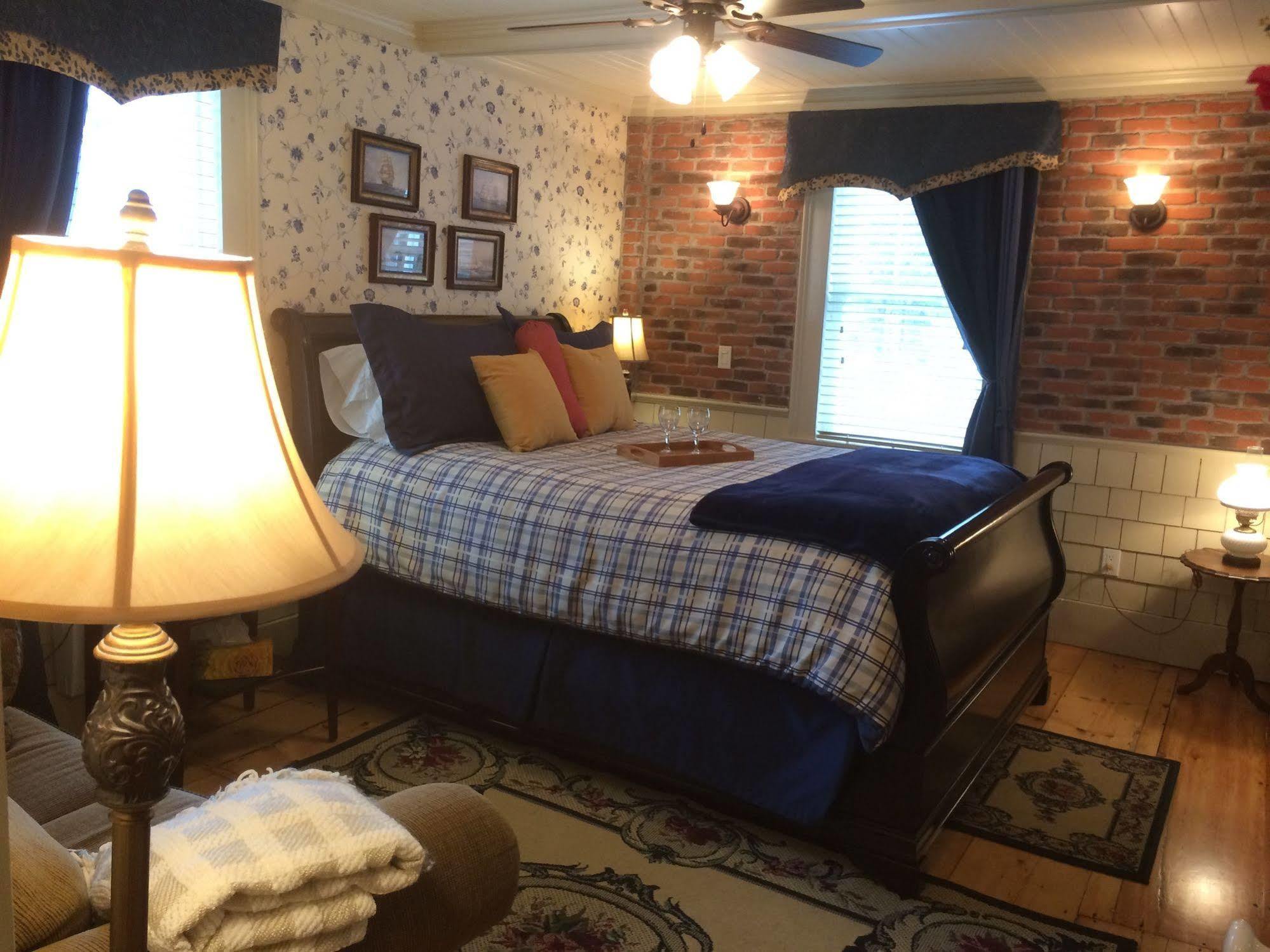 Bed and Breakfast Domaine Les Boises Lee Farm S.A Stanstead Екстер'єр фото